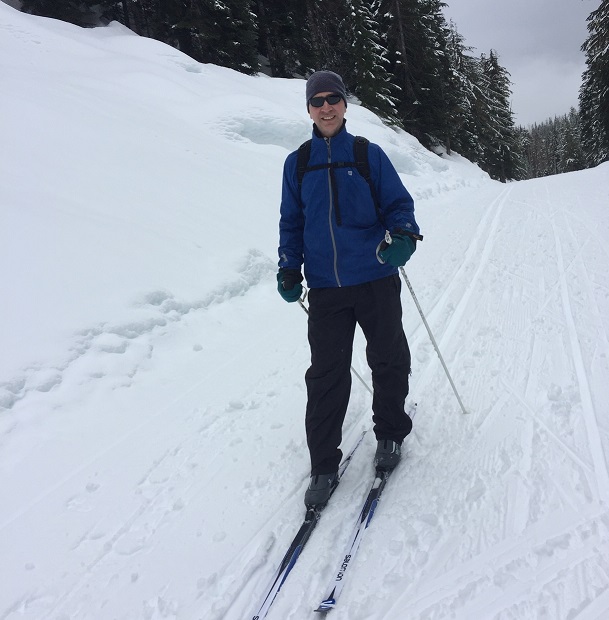 Cross-country skiing is an easy way for beginners to enjoy snow sports. Photo by Julie Cheng