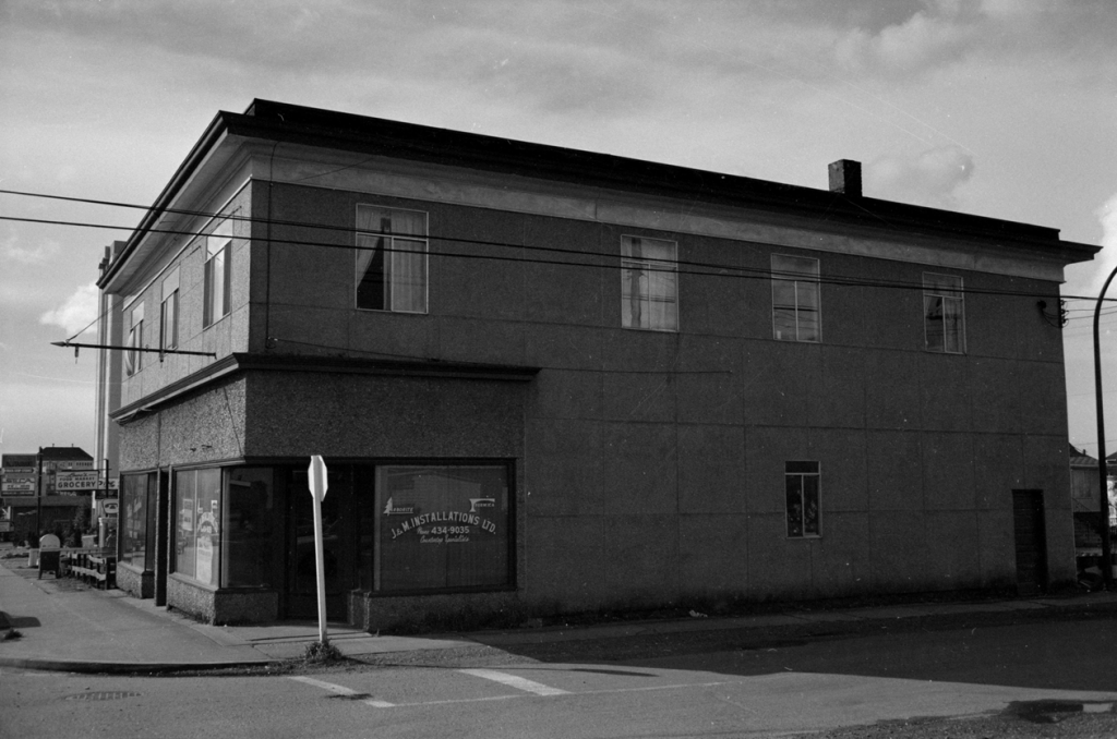 5103 Joyce and Vanness, on the southwest corner, 1974. Vancouver Archives, CVA 786-98.13